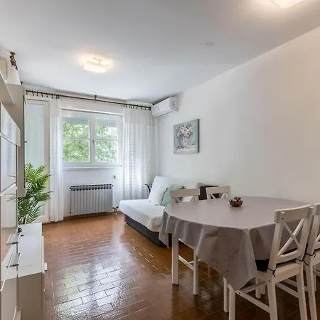 Gordana Apartment *